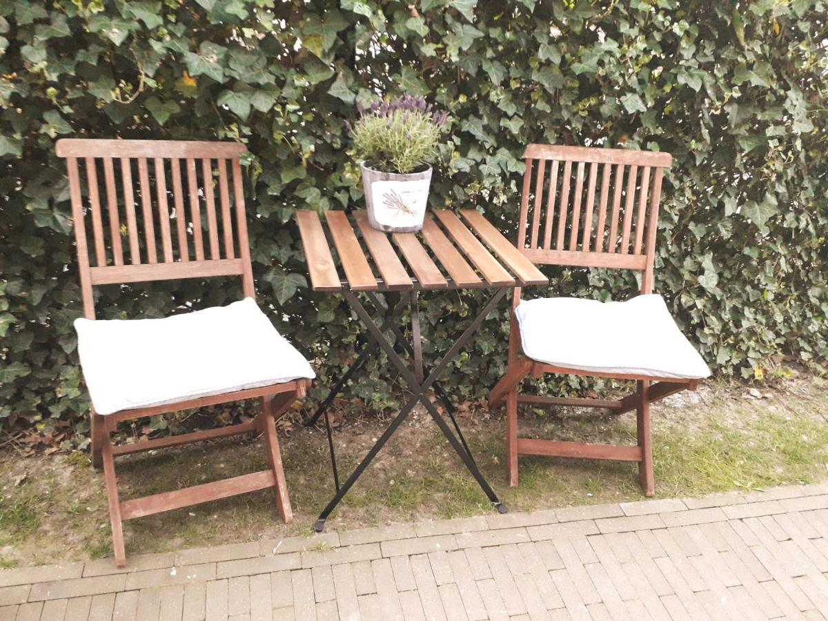 Bed&Breakfast Zeeduinsepoort Oostkapelle Buitenkant foto